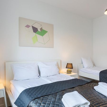 Golden Apartments Warsaw - Big And Bright Stylish Apartments - City Center - Pereca Exterior photo