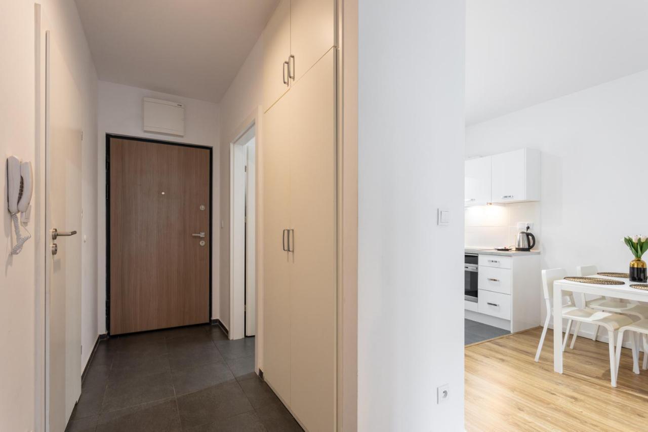 Golden Apartments Warsaw - Big And Bright Stylish Apartments - City Center - Pereca Exterior photo