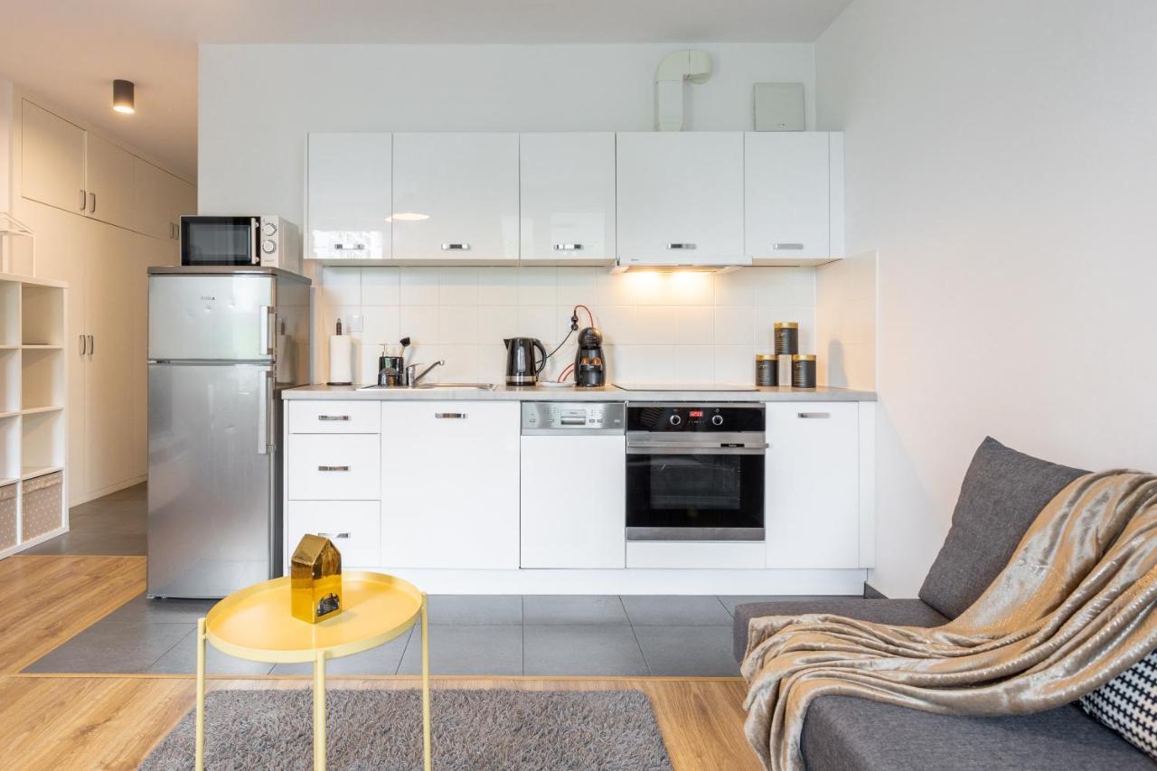 Golden Apartments Warsaw - Big And Bright Stylish Apartments - City Center - Pereca Exterior photo