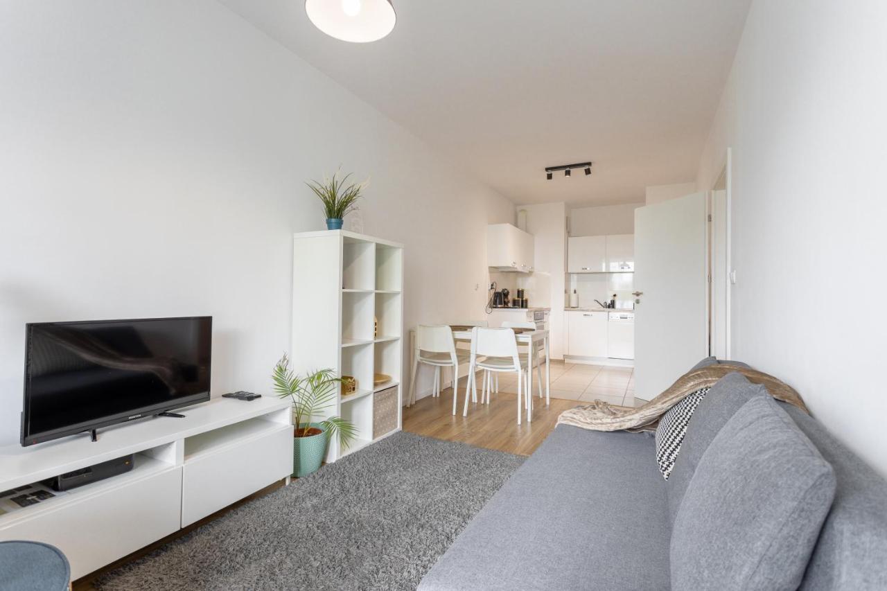 Golden Apartments Warsaw - Big And Bright Stylish Apartments - City Center - Pereca Exterior photo