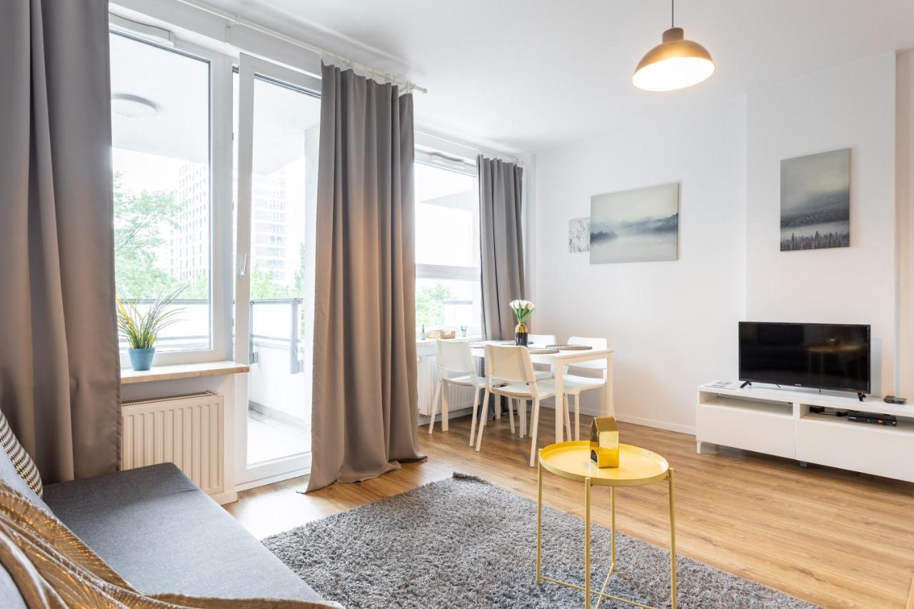 Golden Apartments Warsaw - Big And Bright Stylish Apartments - City Center - Pereca Exterior photo