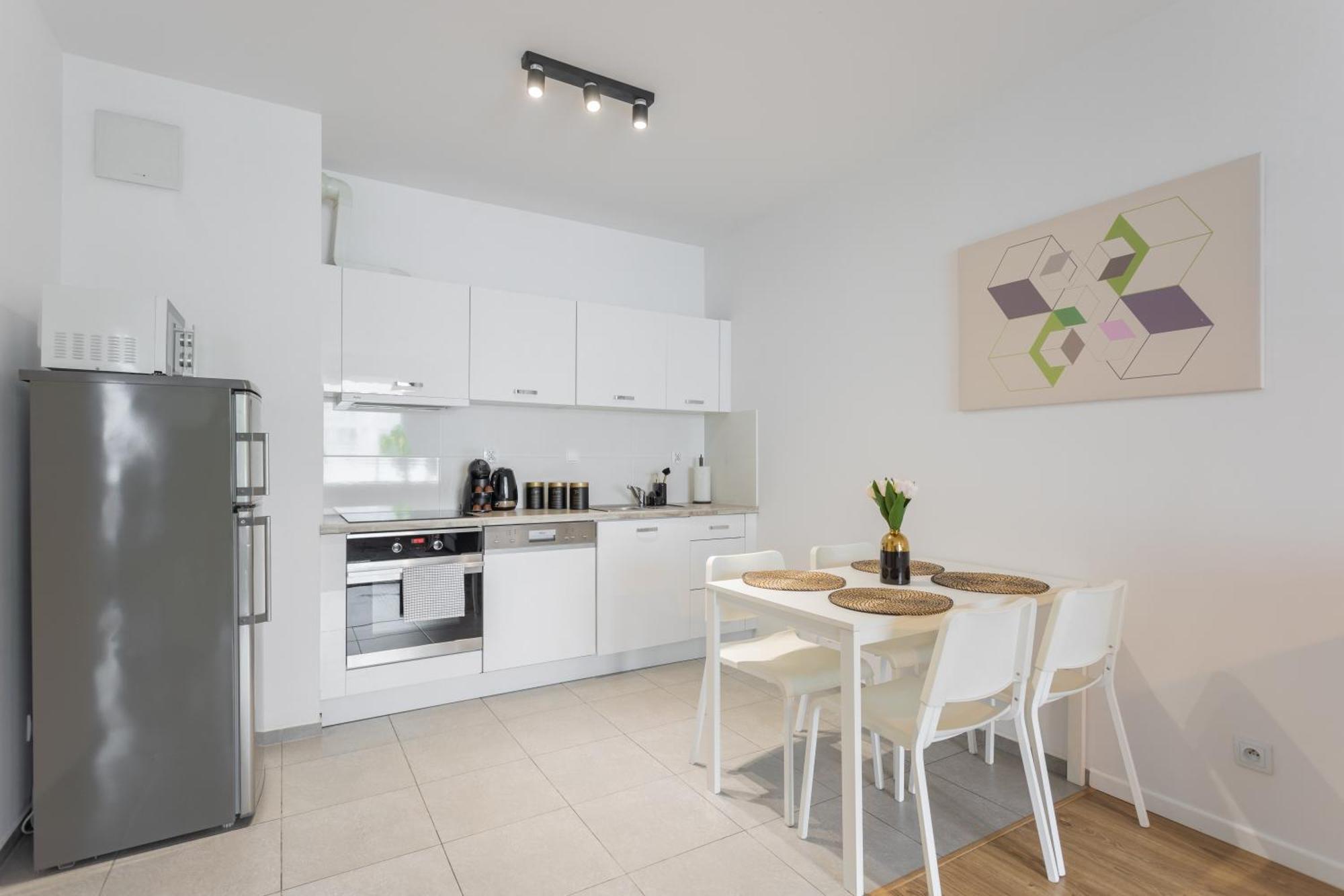 Golden Apartments Warsaw - Big And Bright Stylish Apartments - City Center - Pereca Exterior photo