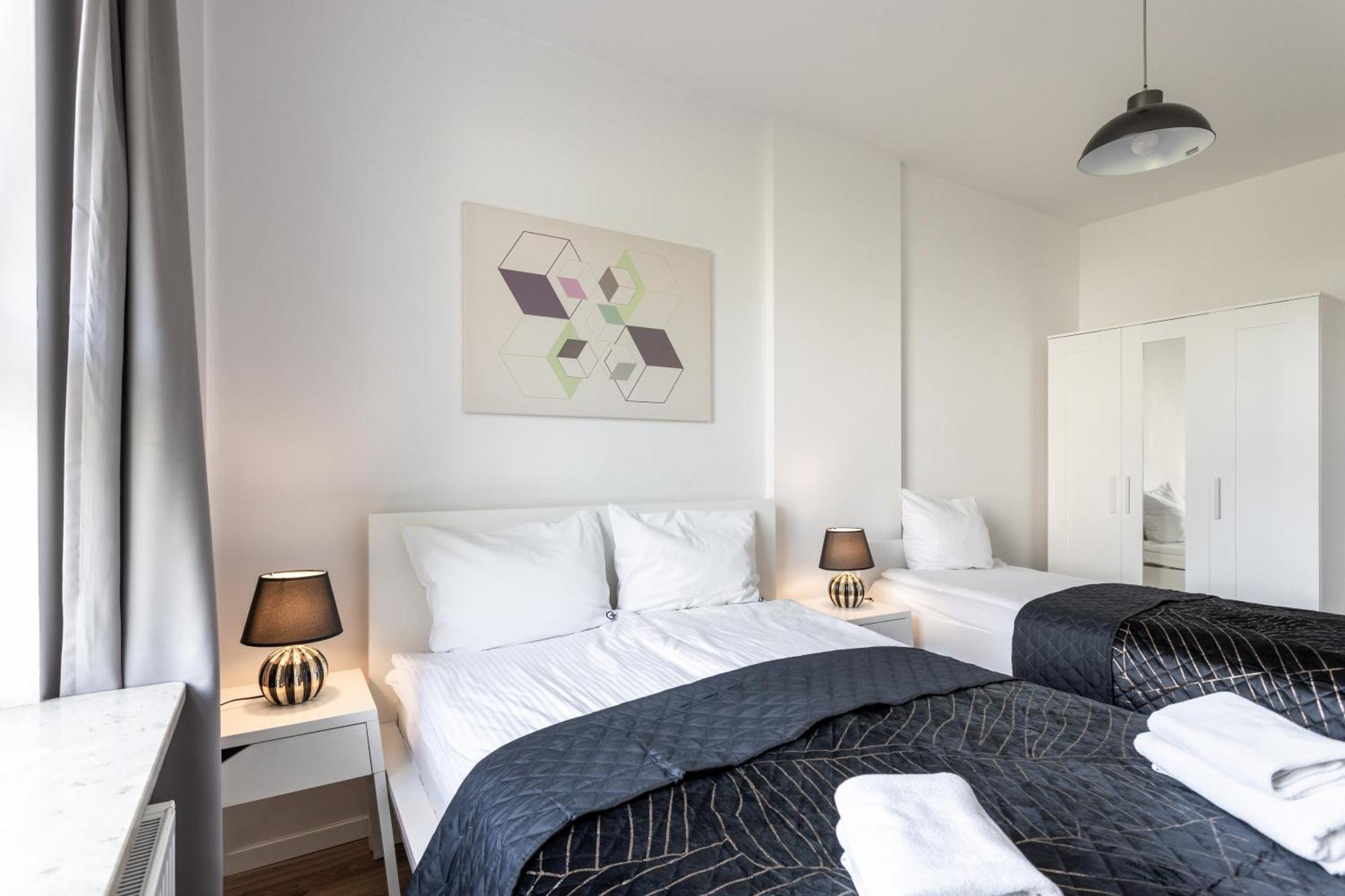 Golden Apartments Warsaw - Big And Bright Stylish Apartments - City Center - Pereca Exterior photo