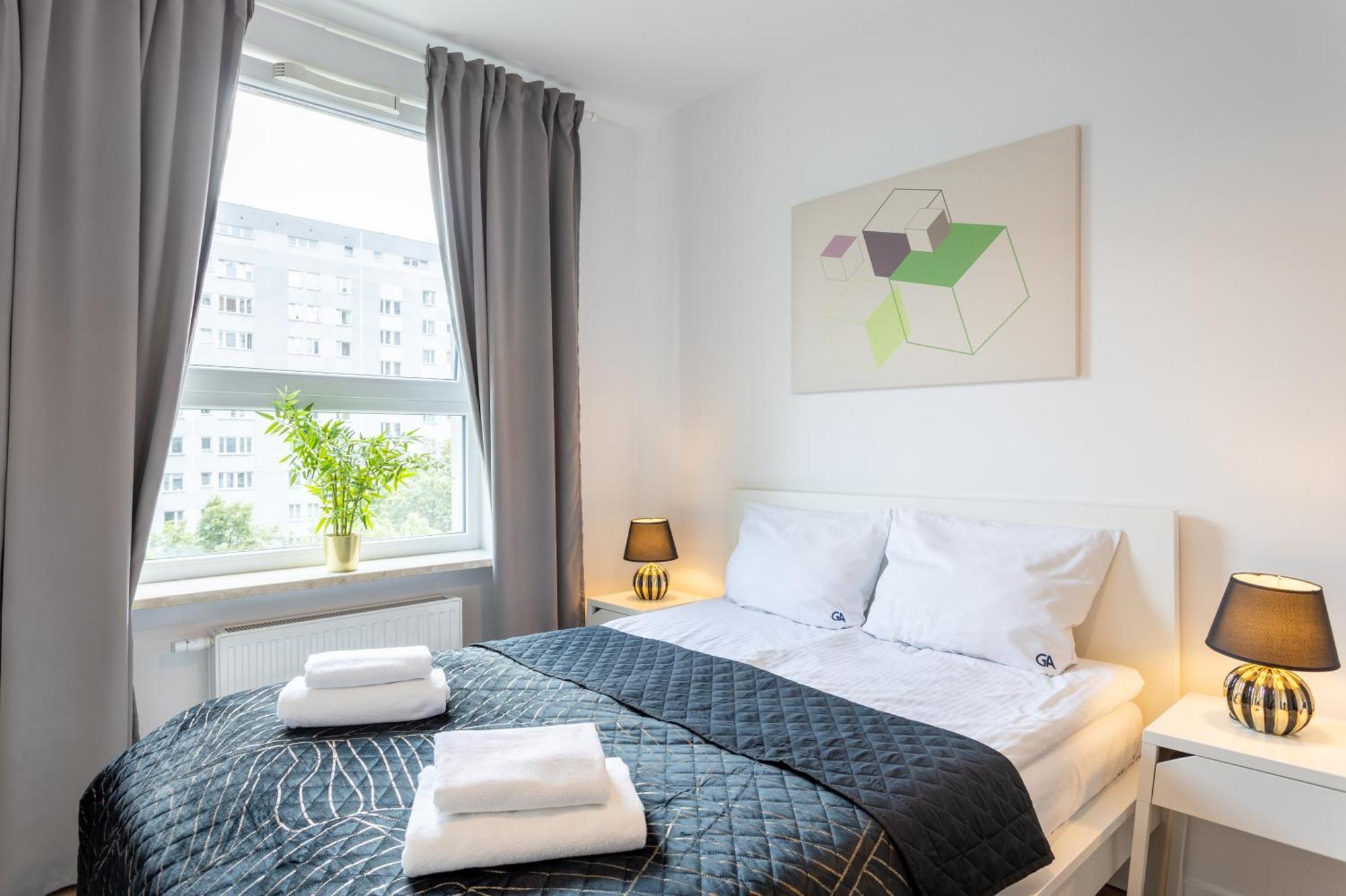 Golden Apartments Warsaw - Big And Bright Stylish Apartments - City Center - Pereca Exterior photo