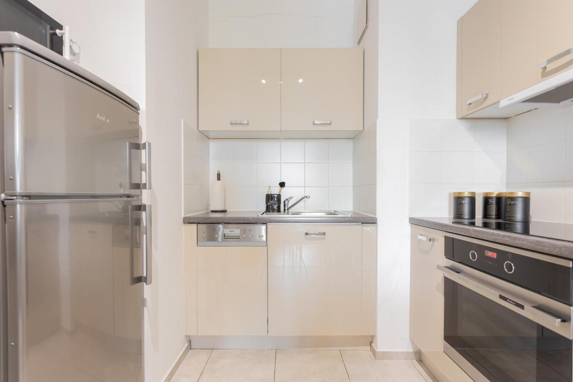 Golden Apartments Warsaw - Big And Bright Stylish Apartments - City Center - Pereca Exterior photo