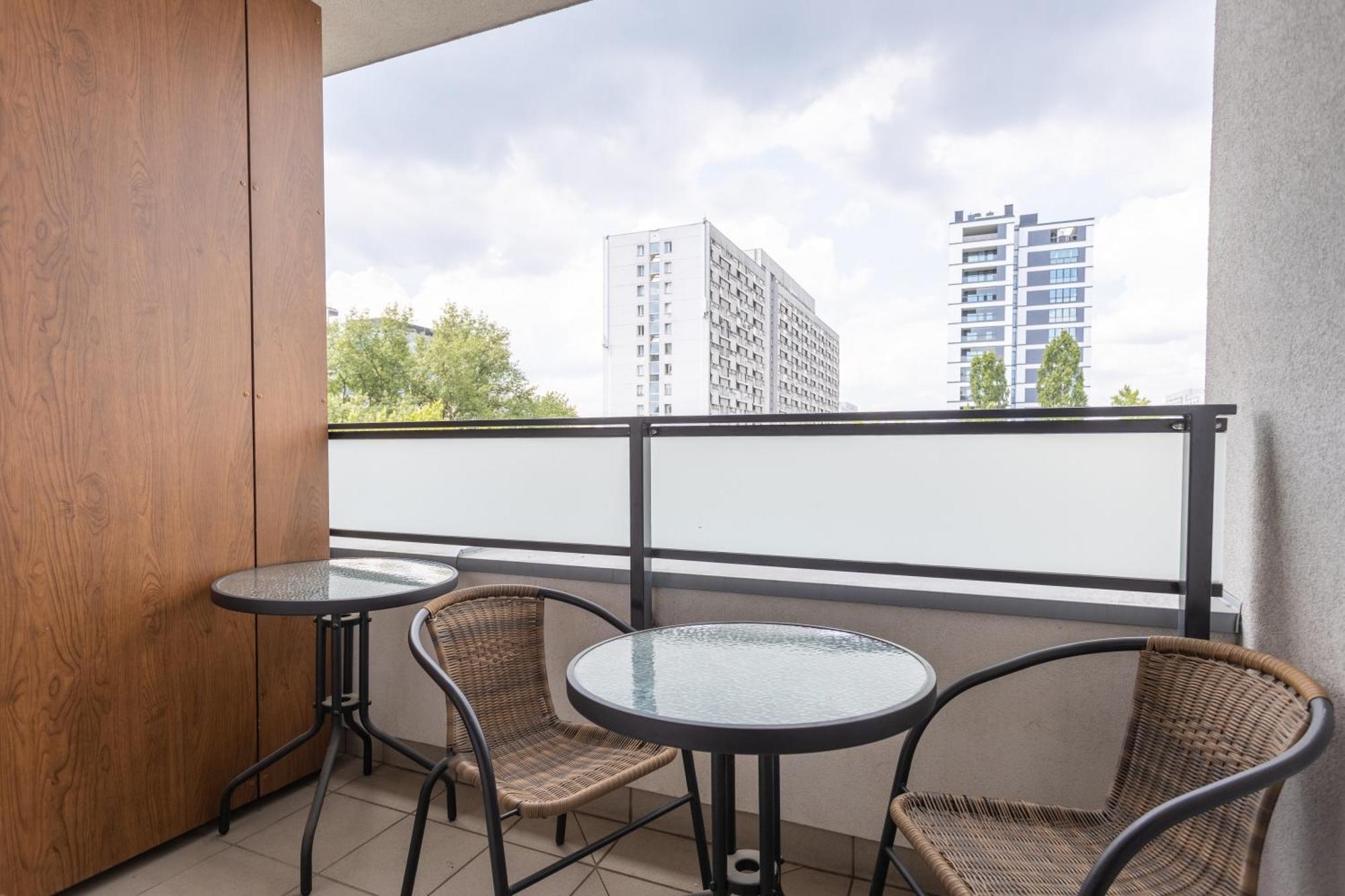 Golden Apartments Warsaw - Big And Bright Stylish Apartments - City Center - Pereca Exterior photo
