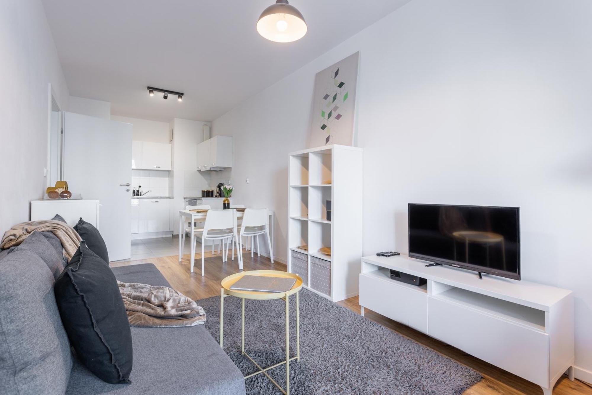 Golden Apartments Warsaw - Big And Bright Stylish Apartments - City Center - Pereca Exterior photo