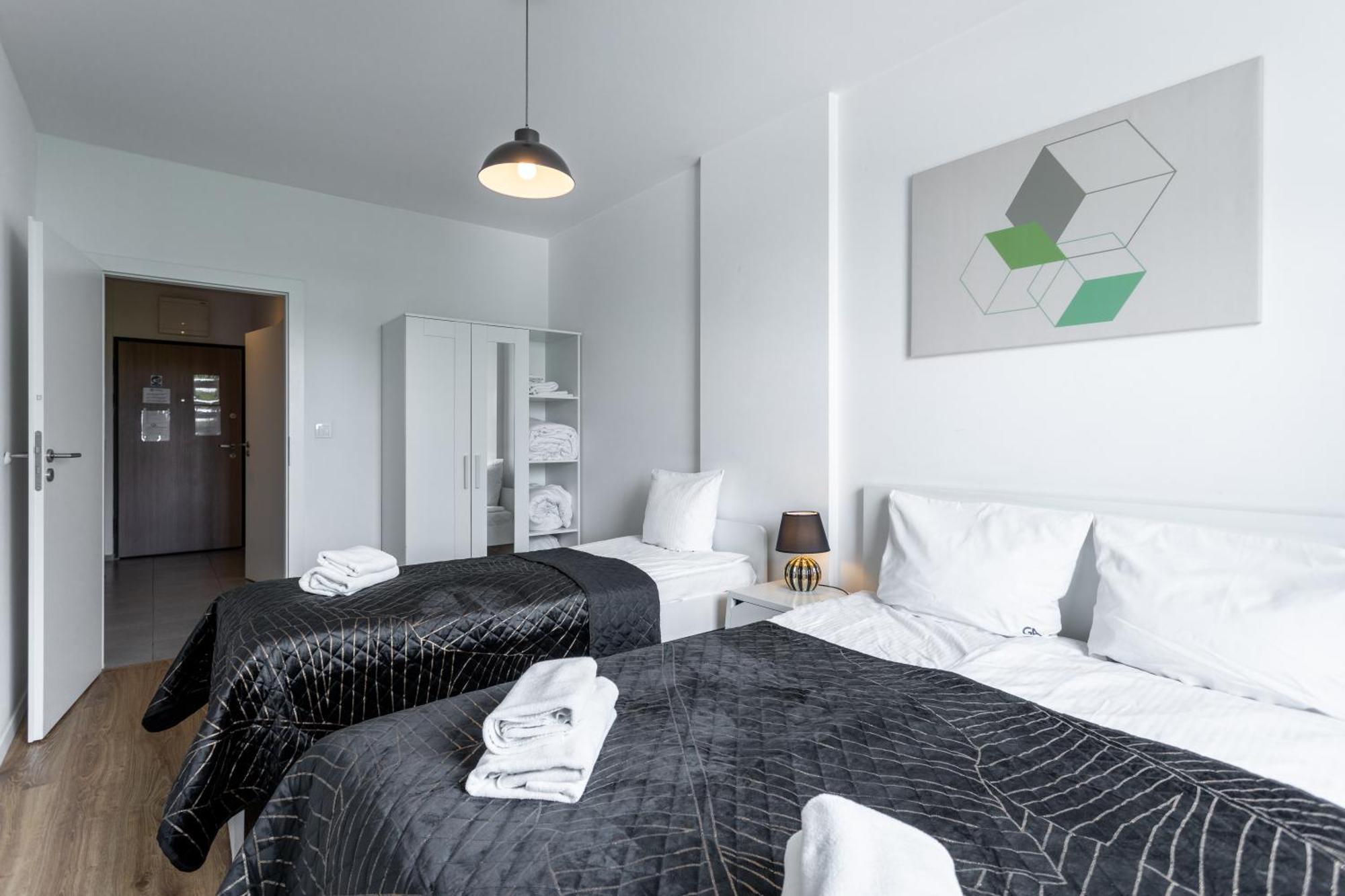 Golden Apartments Warsaw - Big And Bright Stylish Apartments - City Center - Pereca Exterior photo