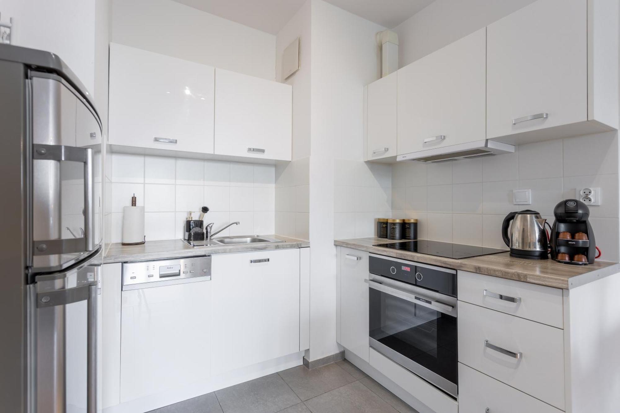Golden Apartments Warsaw - Big And Bright Stylish Apartments - City Center - Pereca Exterior photo
